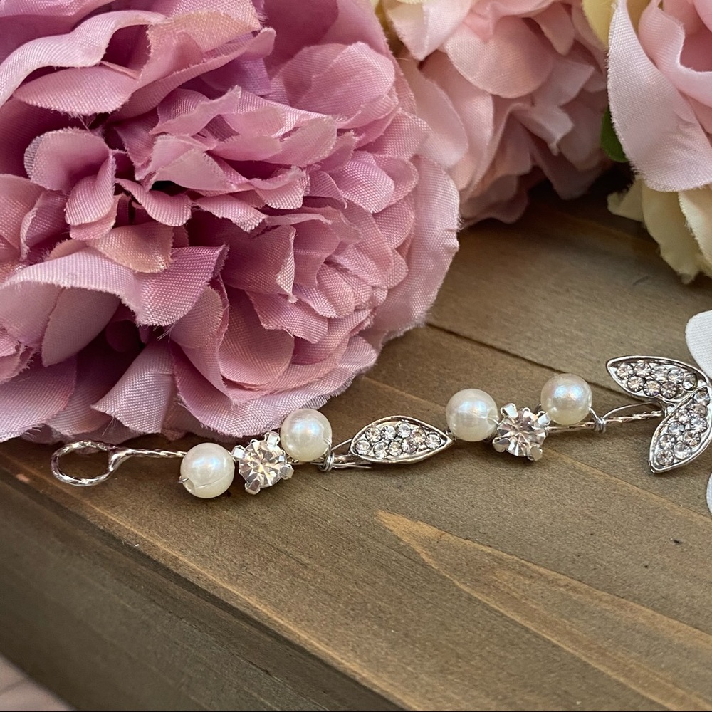 Crystal Pearl Flower Vine Tiara Headdress - Picture 10 of 16